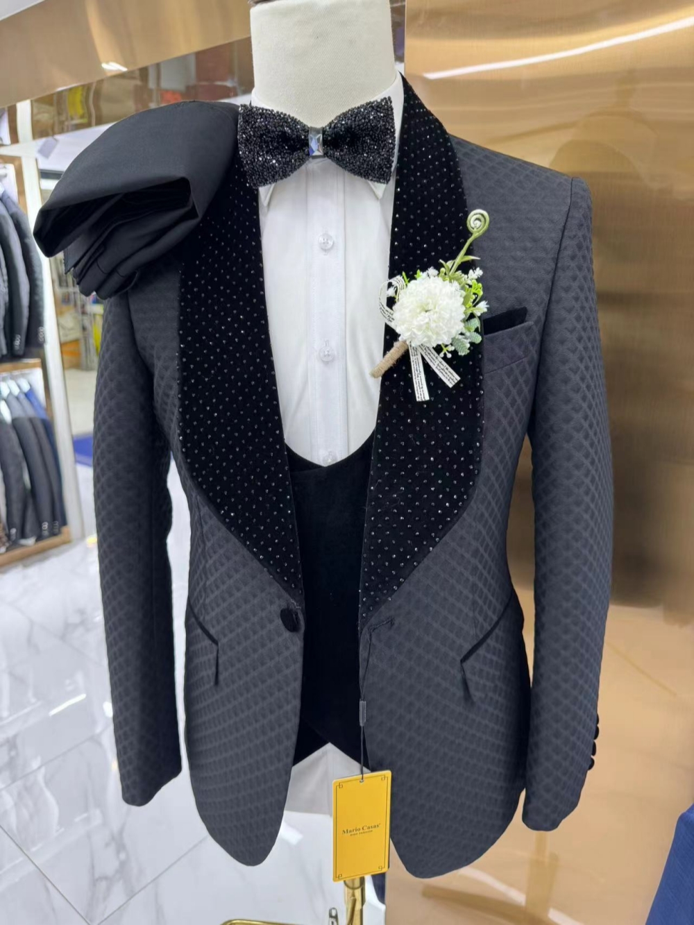 New Luxurious Beaded Tuxedo 3  – обзор и цена Men'S Formal Wear In Wedding